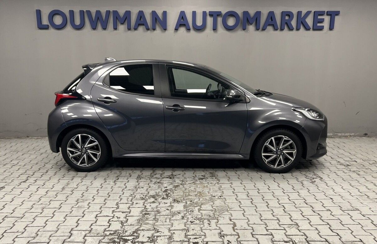 Toyota Yaris, 1,5 Hybrid AT COMFORT STYLE TE - fotka 3