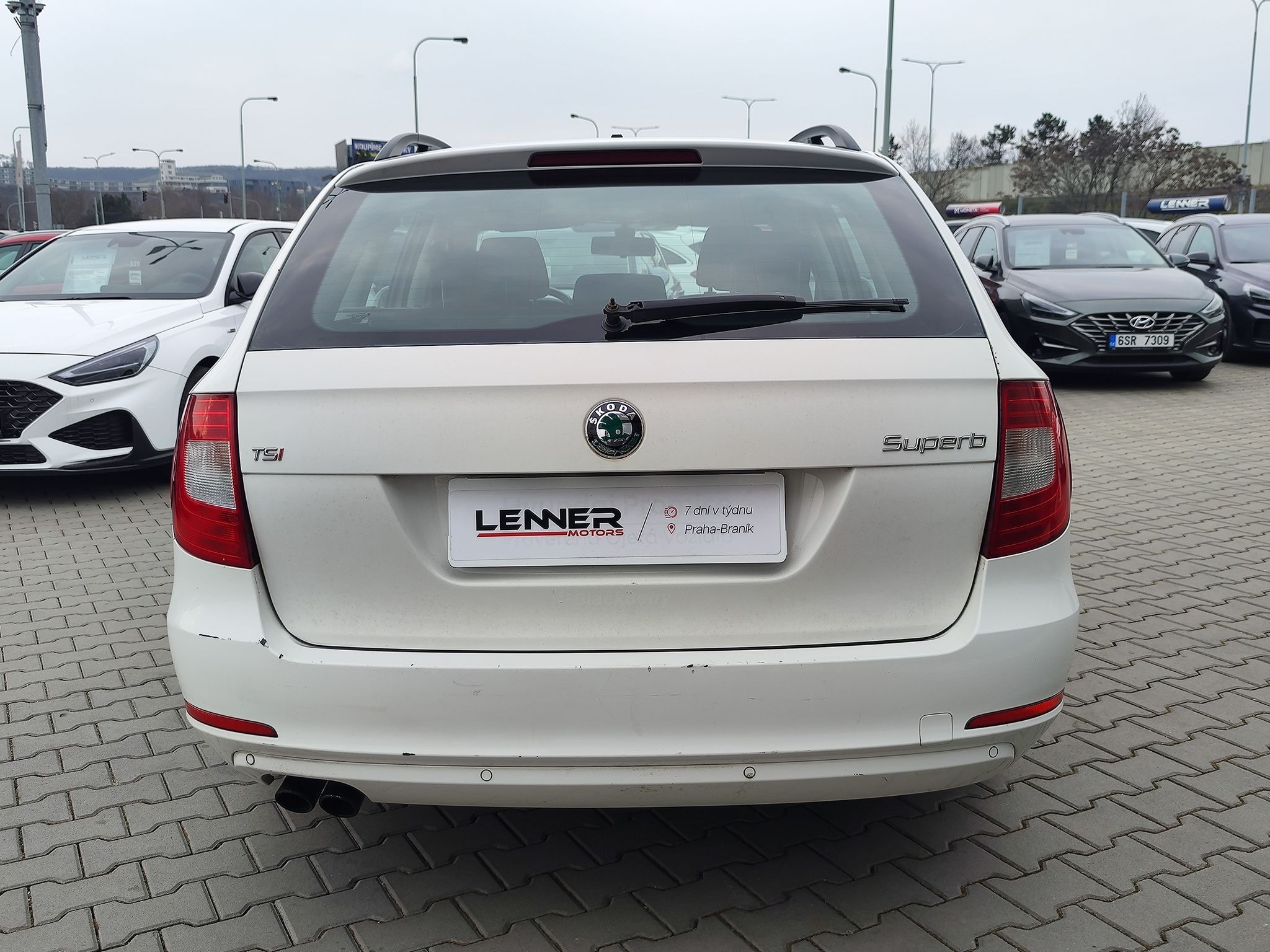 Škoda Superb, 1.8 TSi/118kW Comfort AUT. - fotka 6