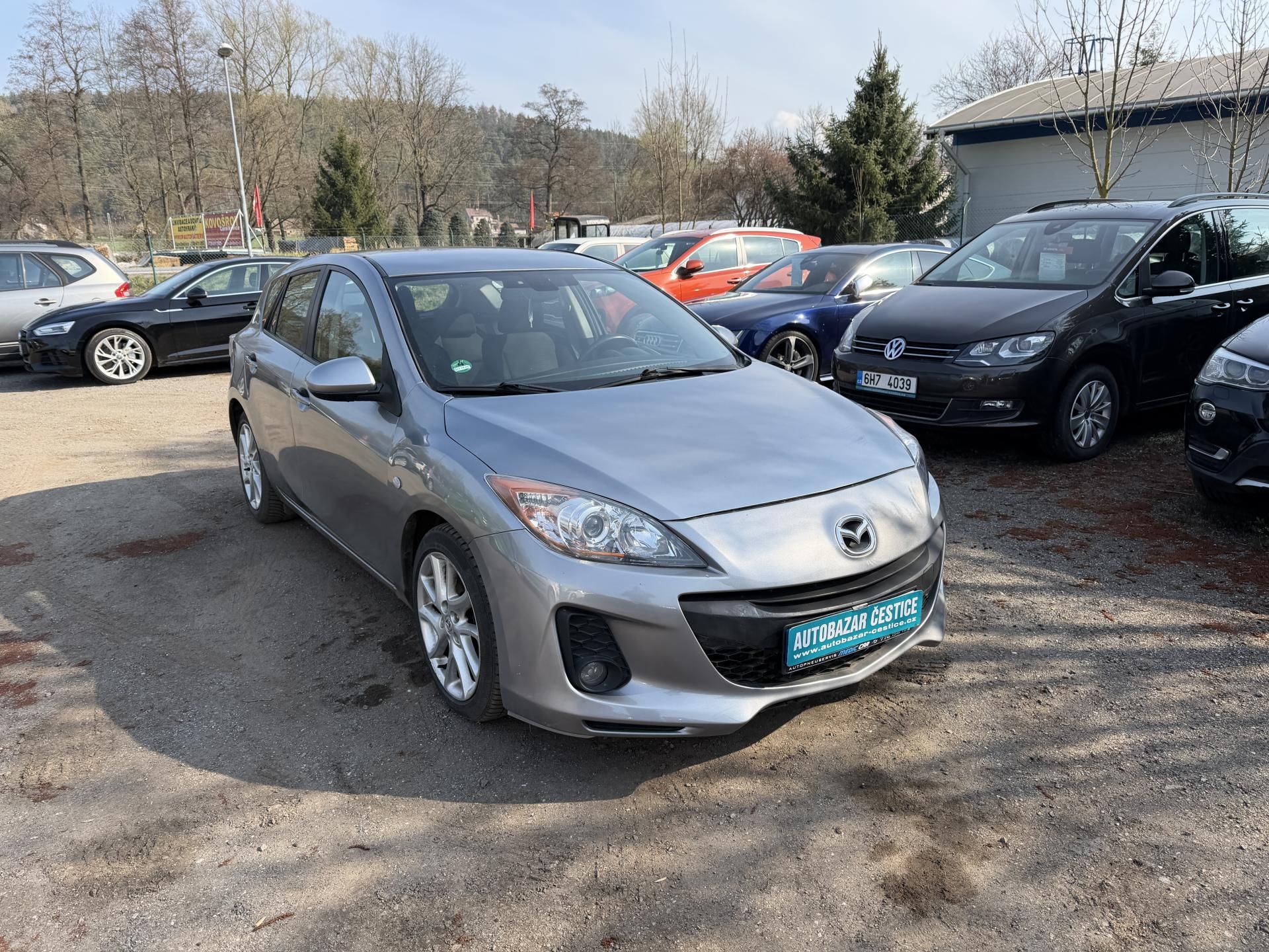 Mazda 3, 2.2 D - fotka 4