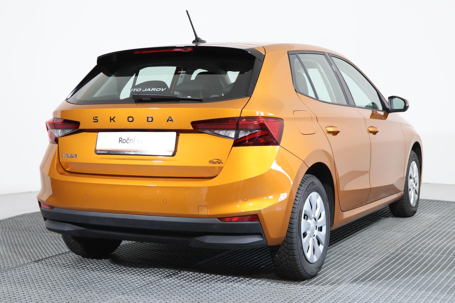 Škoda Fabia, SELECTION 1,0 MPI 59 kW - fotka 2