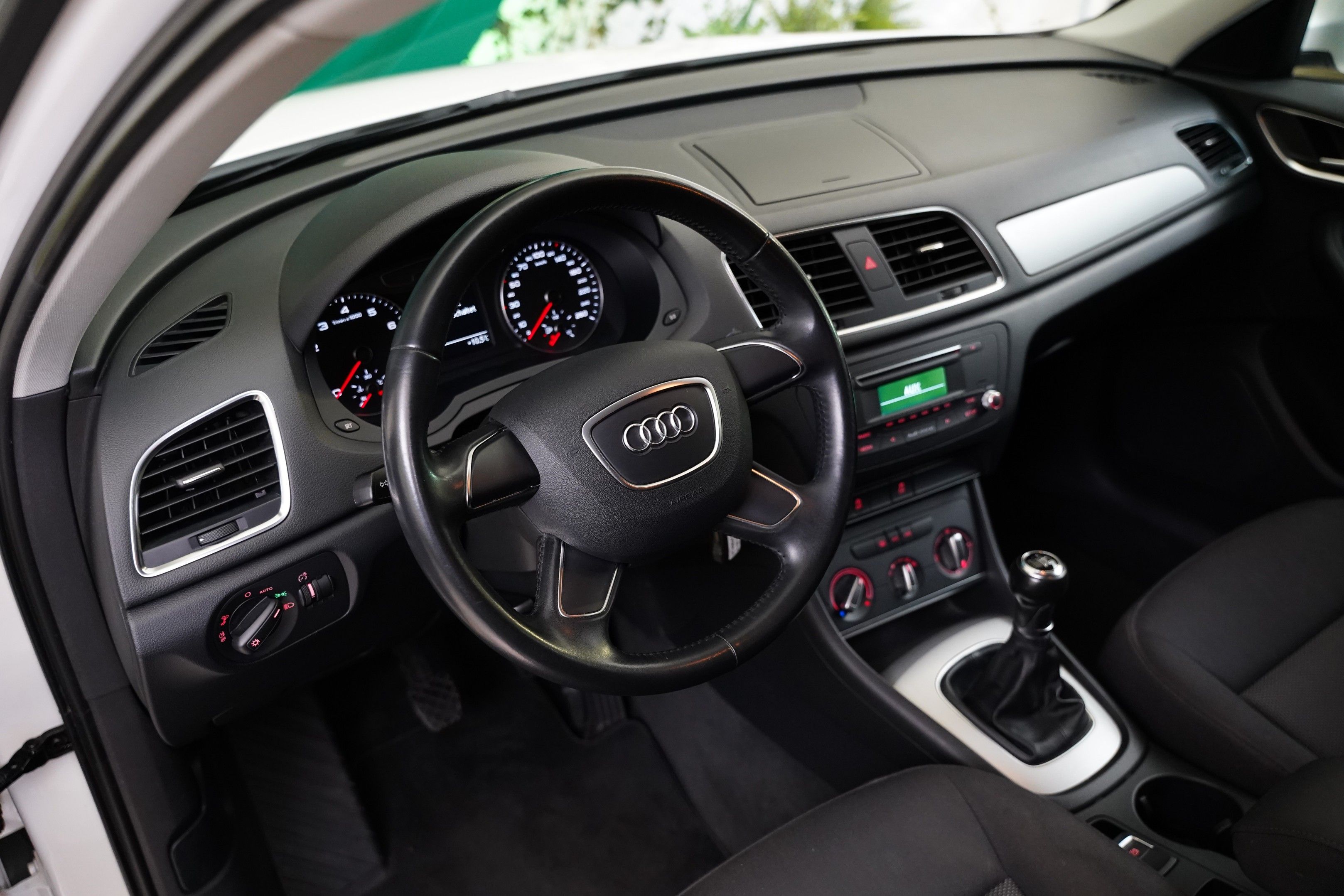 Audi Q3, 1.4 TFSI 110 kW - fotka 5