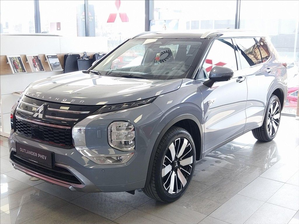 Mitsubishi Outlander, 2.4 PHEV MY25 INSTYLE