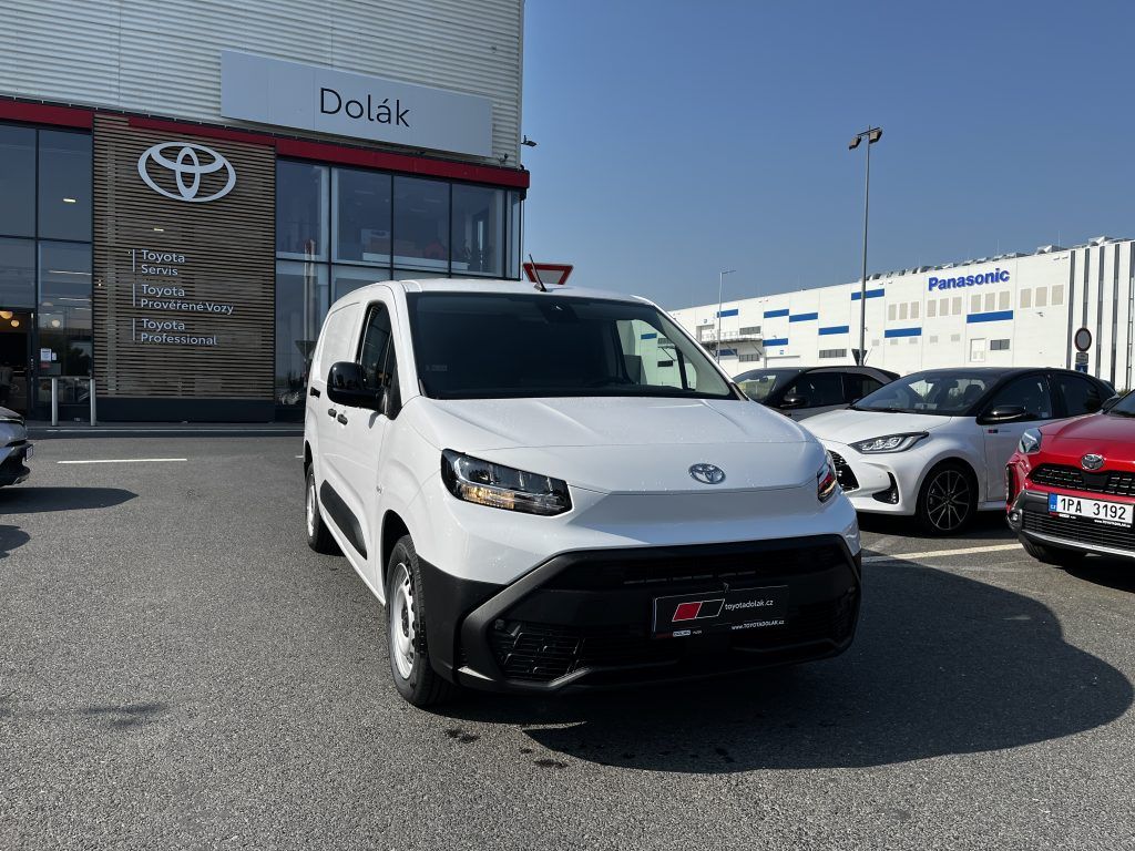 Toyota Proace City, 1.5D 130k MT Active Multimedia