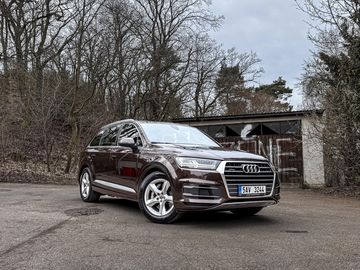 3,0 TFSi S-Line, 1. maj, CZ