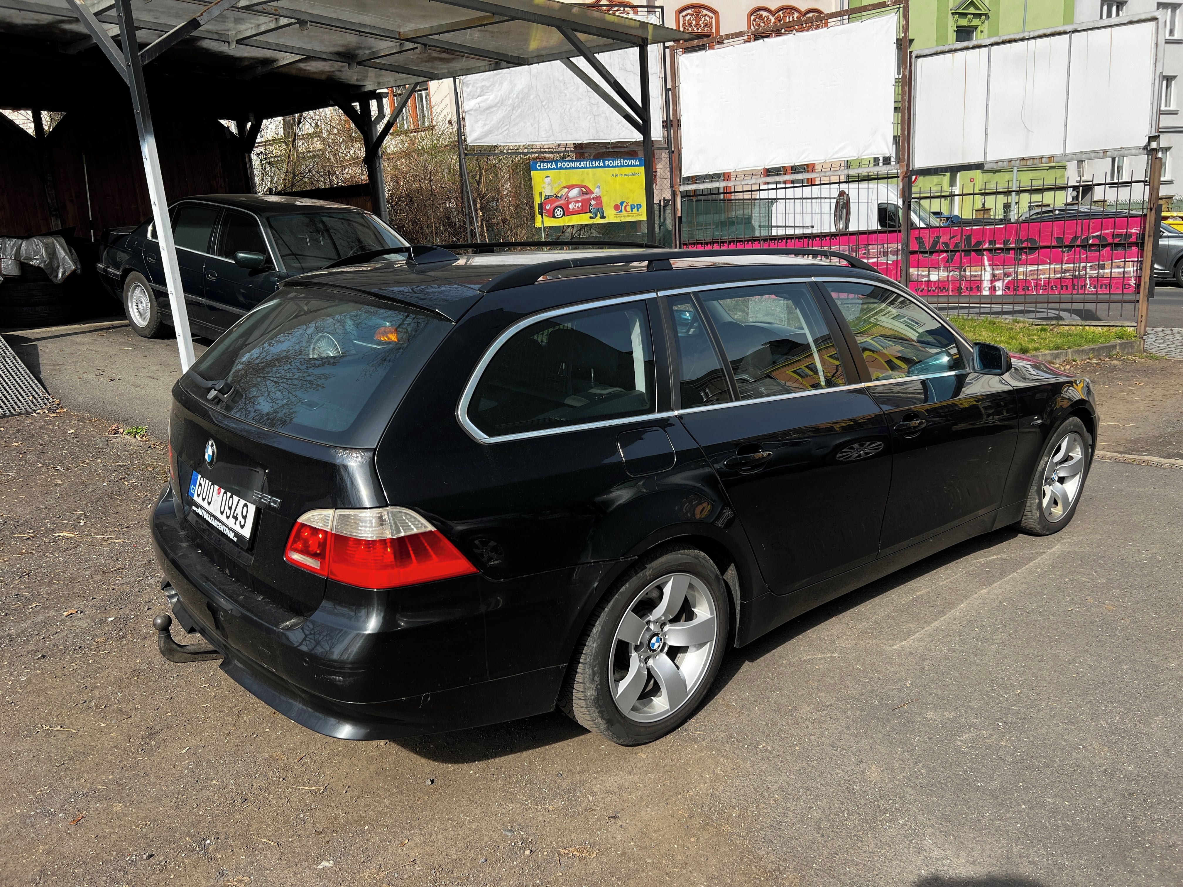 BMW Řada 5, 530 D, 170 Kw, combi - fotka 3