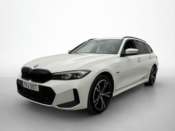 330e xDrive M-Sport Taž Kamera