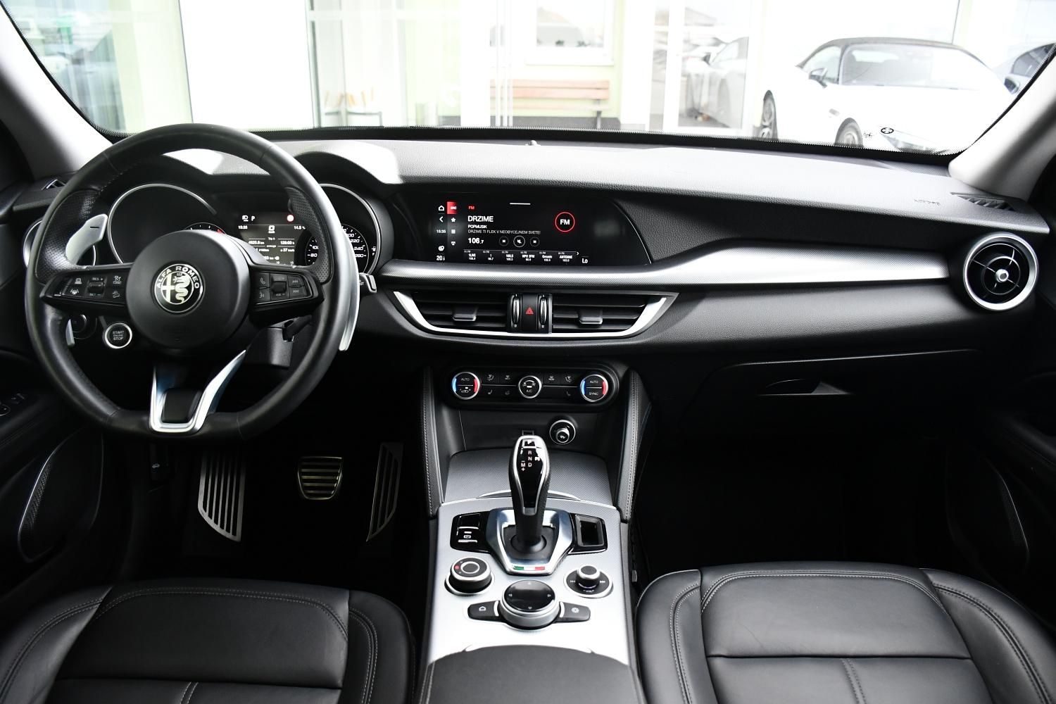 Alfa Romeo Stelvio, 2.0TURBO 16V Q4 147kW SPRINT - fotka 6