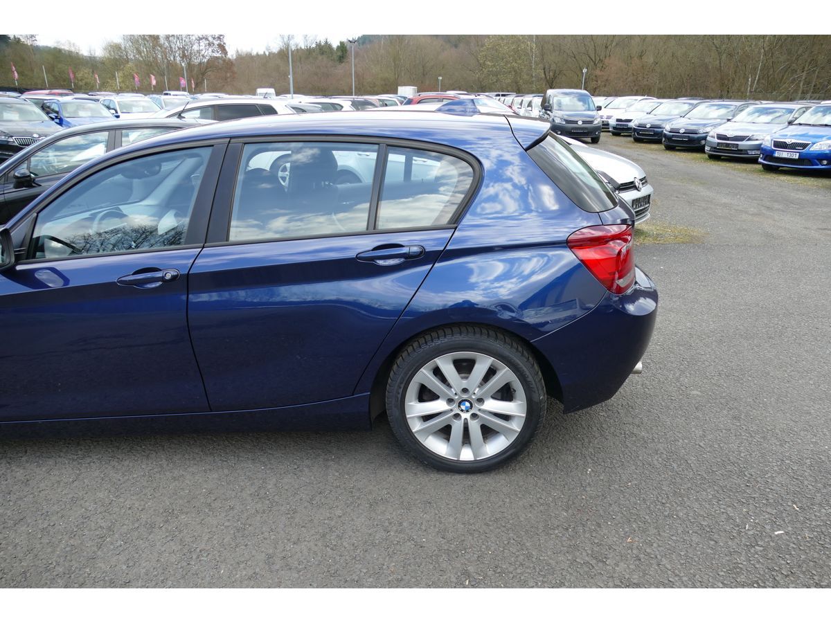 BMW Řada 1, 114i 75KW DIGI-KLIMA - fotka 6