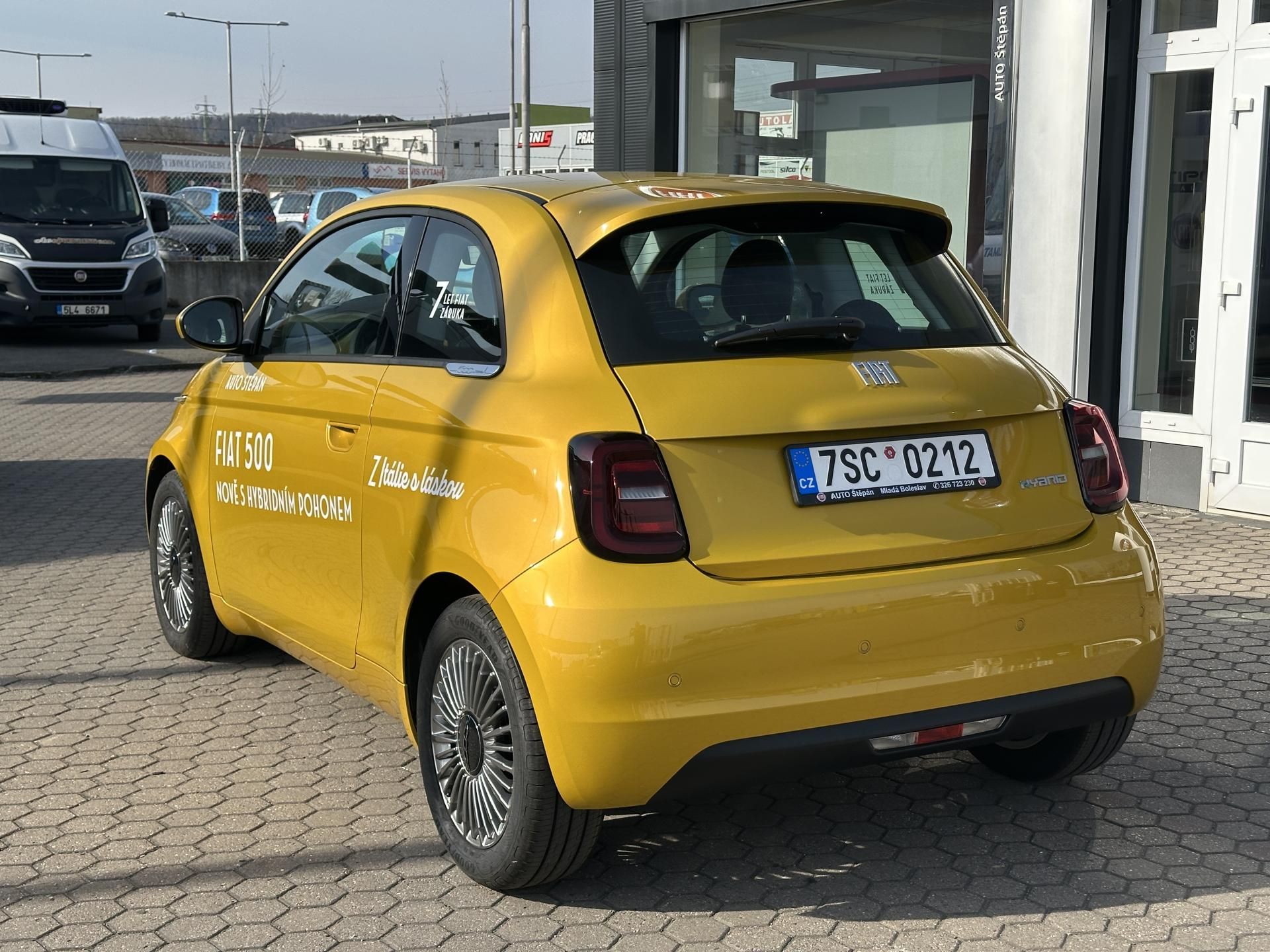 Fiat 500, Torino HB 1,0 BSG 65k MT6 - fotka 5