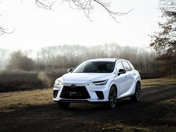 450h+ 2,5 PHEV F SPORT DESIGN