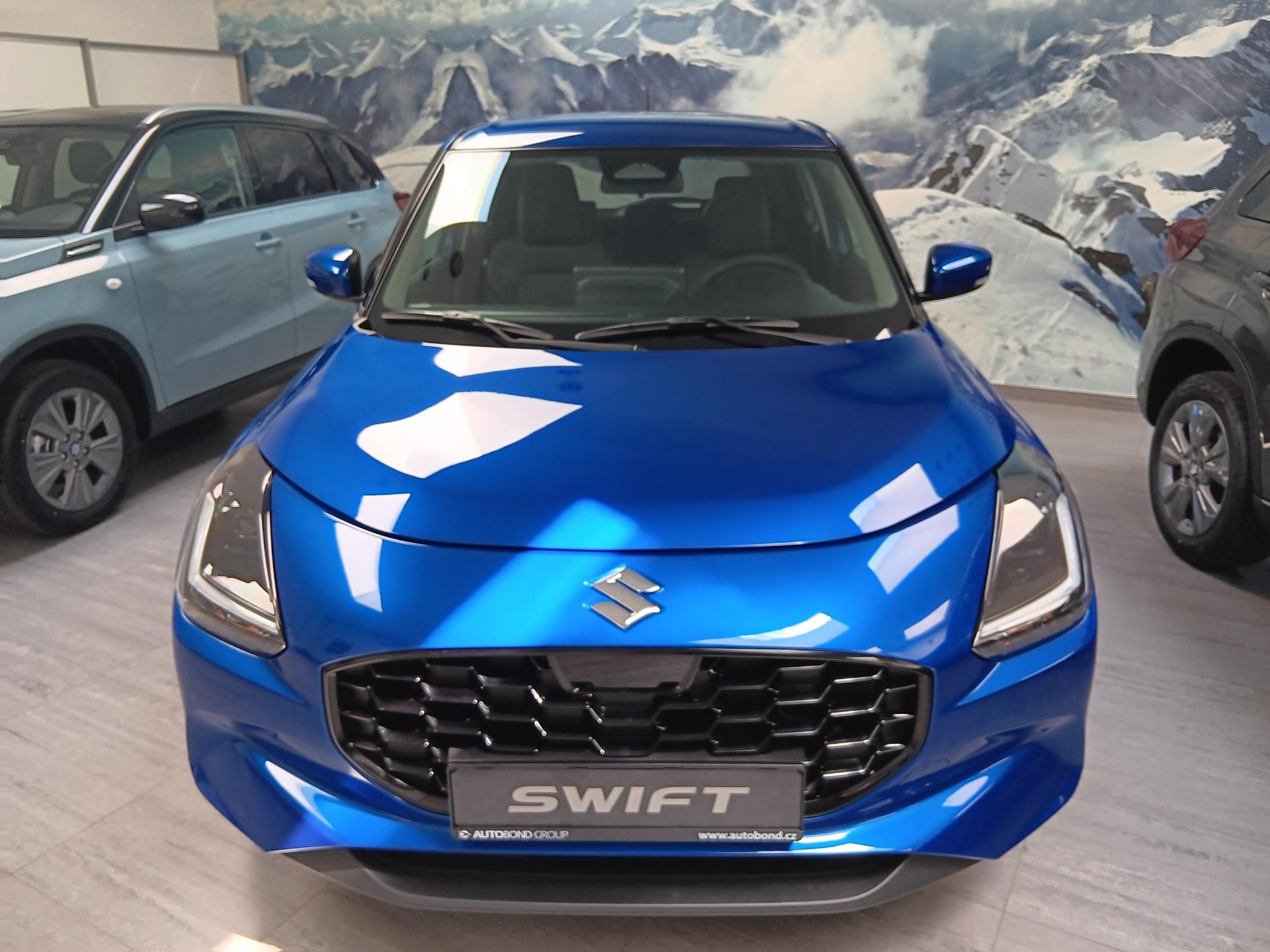 Suzuki Swift, ELEGANCE 1.2 HYBRID M/T 4x4 - fotka 2