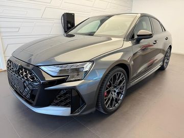 Limuzína 2.5 TFSI 294 kW