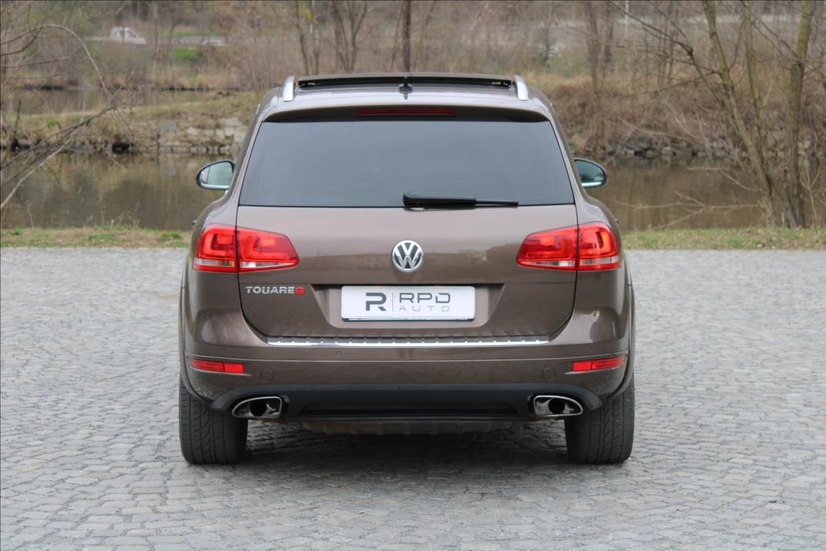 Volkswagen Touareg, 3.0 TDI V6/PANOR/TAŽNÉ/NEZ.TOP - fotka 5