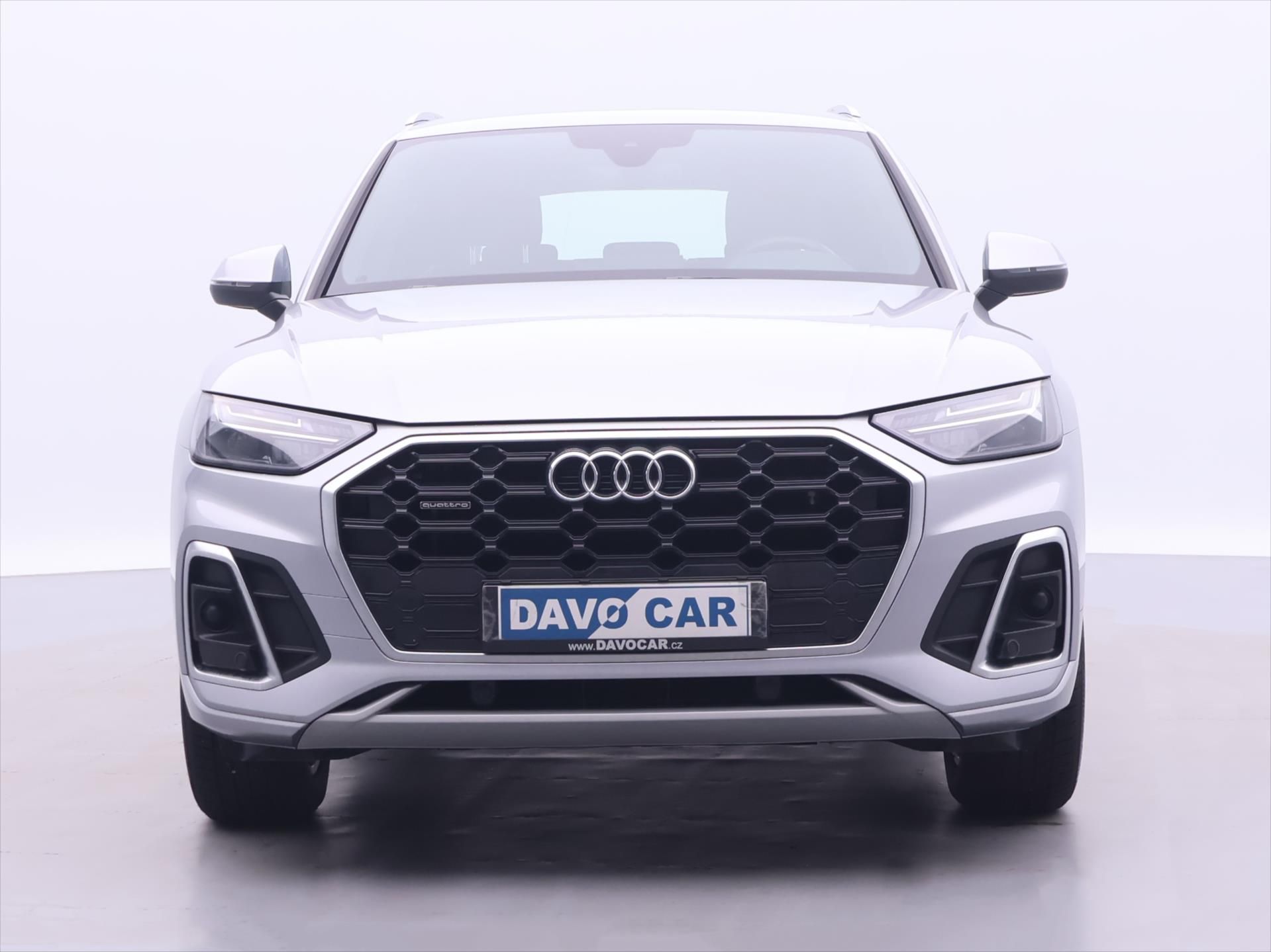 Audi Q5, 3,0 50TDI 210kW S-line quattro - fotka 2