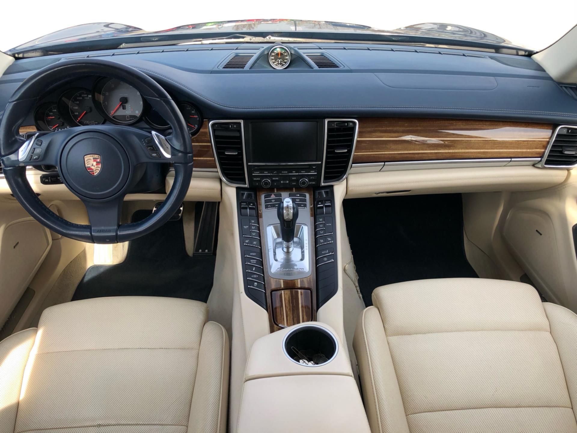 Porsche Panamera, 4S - fotka 5