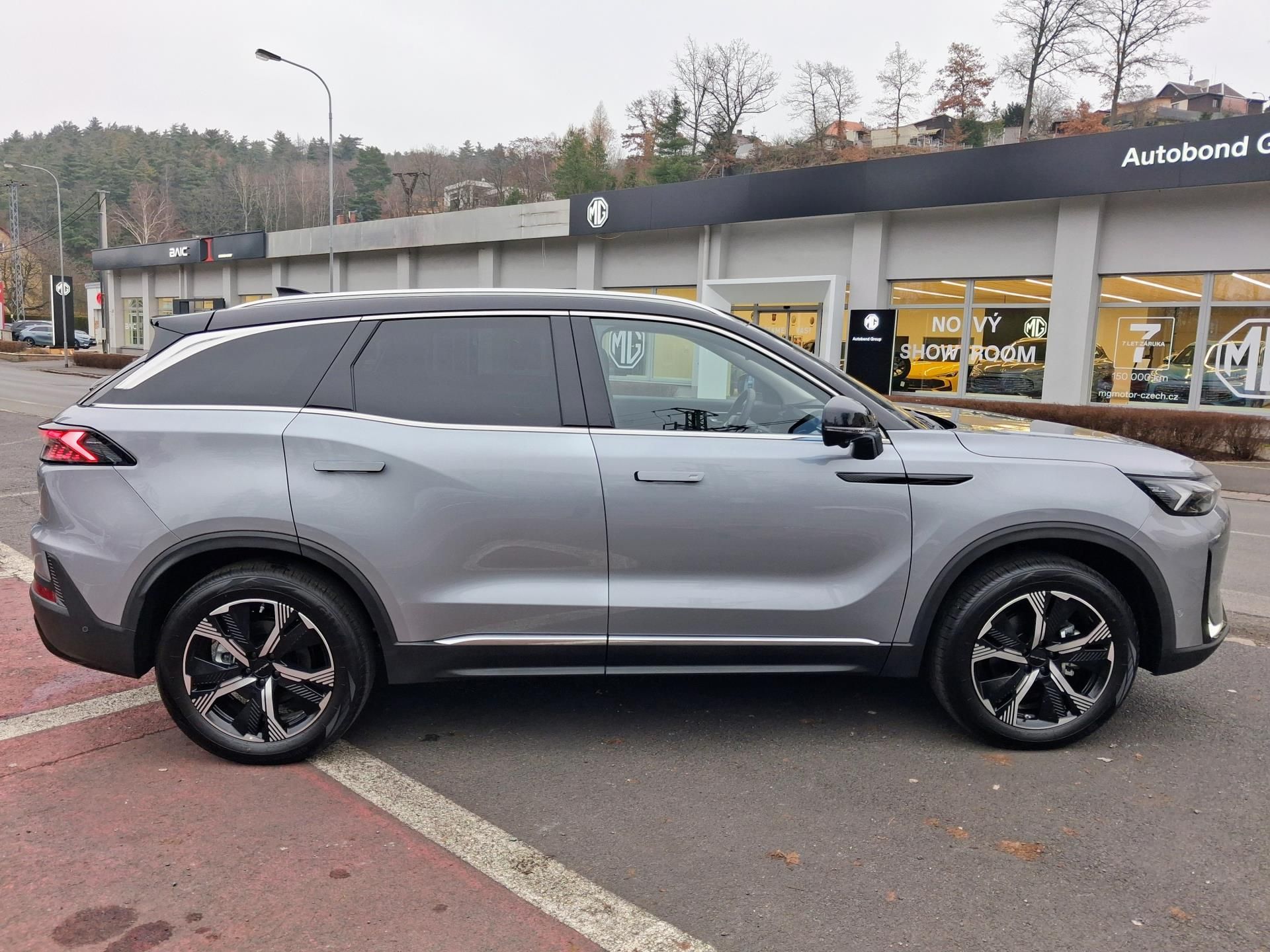 BAIC X7, ALL IN 1.5T 130kW 4×2 7DCT - fotka 5