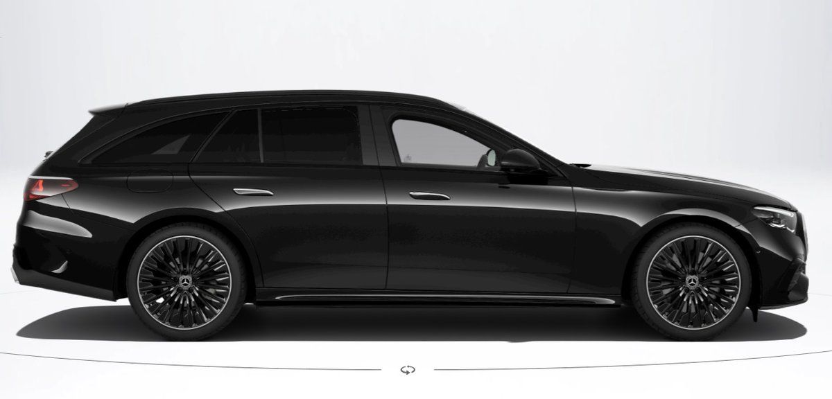 Mercedes-Benz Třídy E, 220 d 4MATIC Linie AMG Night - fotka 2
