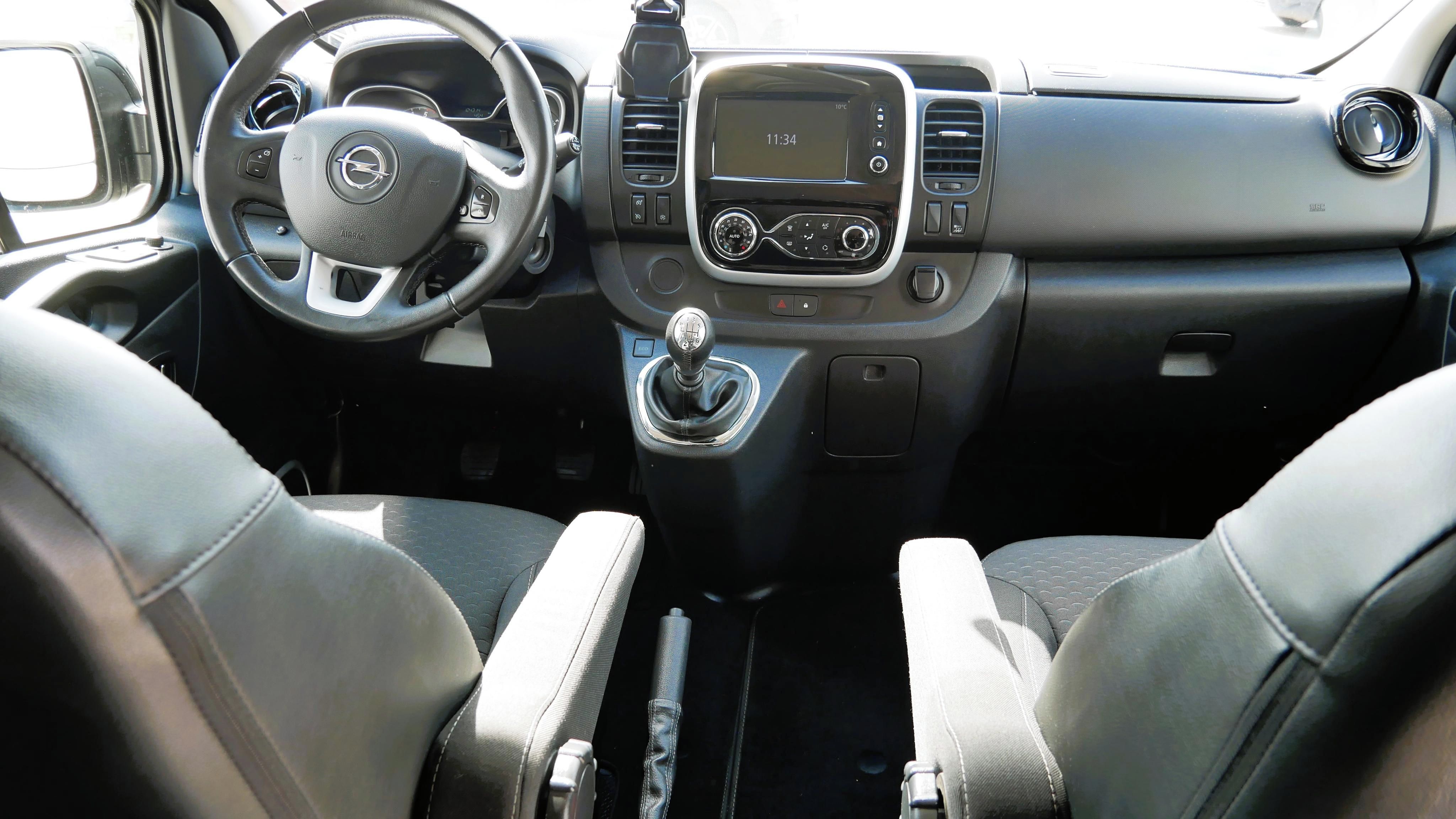Renault Trafic, 1.6  SPACECLASS ,7MÍST,WEBASTO - fotka 5