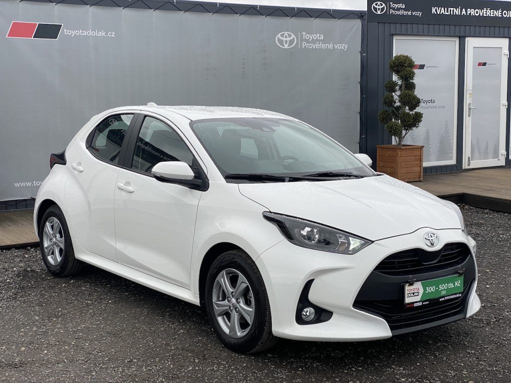 Toyota Yaris, 1.5i, ČR-1m, ComTech, záruka