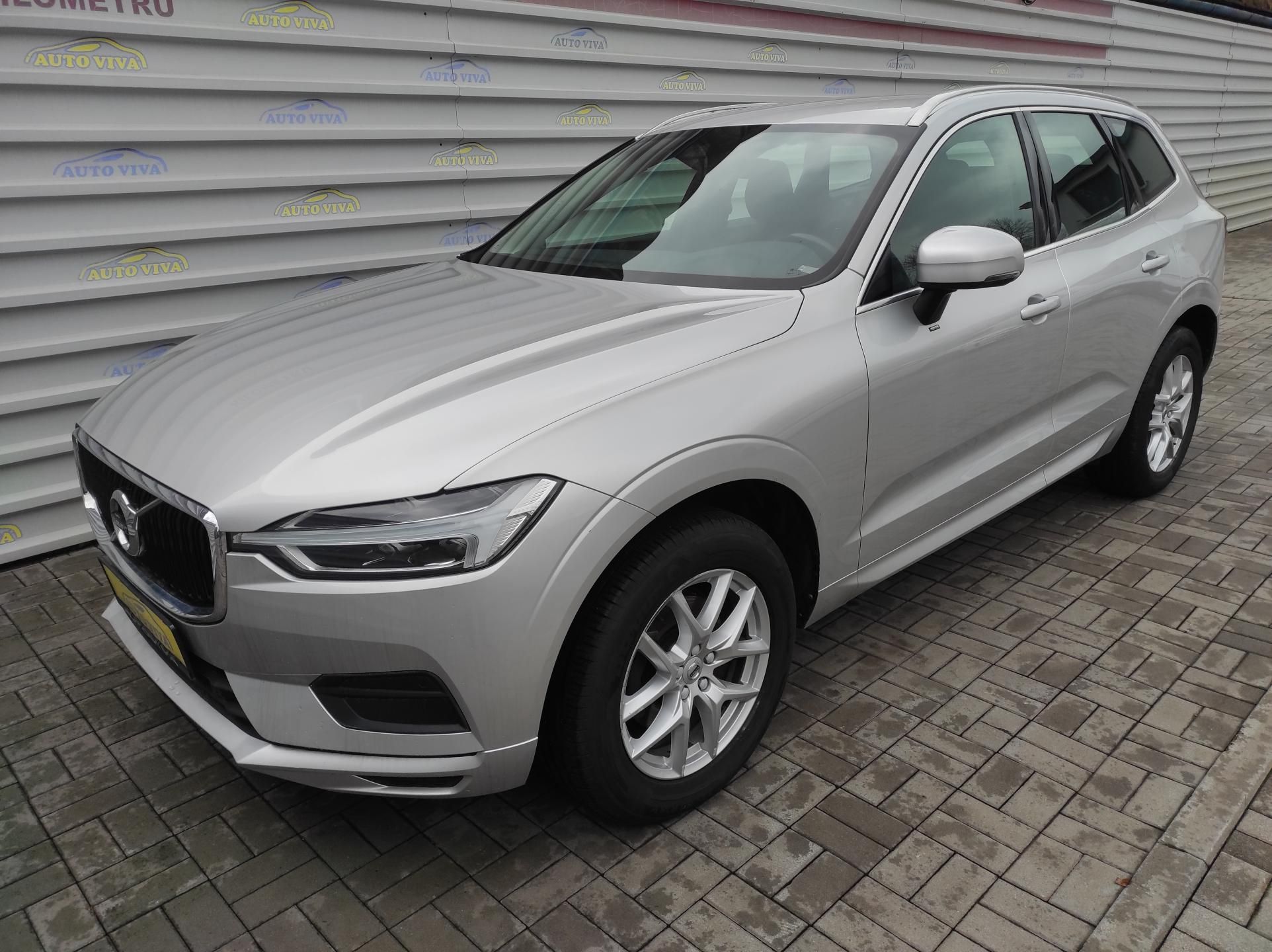 Volvo XC60, 2,0 D3 Drive-E, Momentum Pro - fotka 4