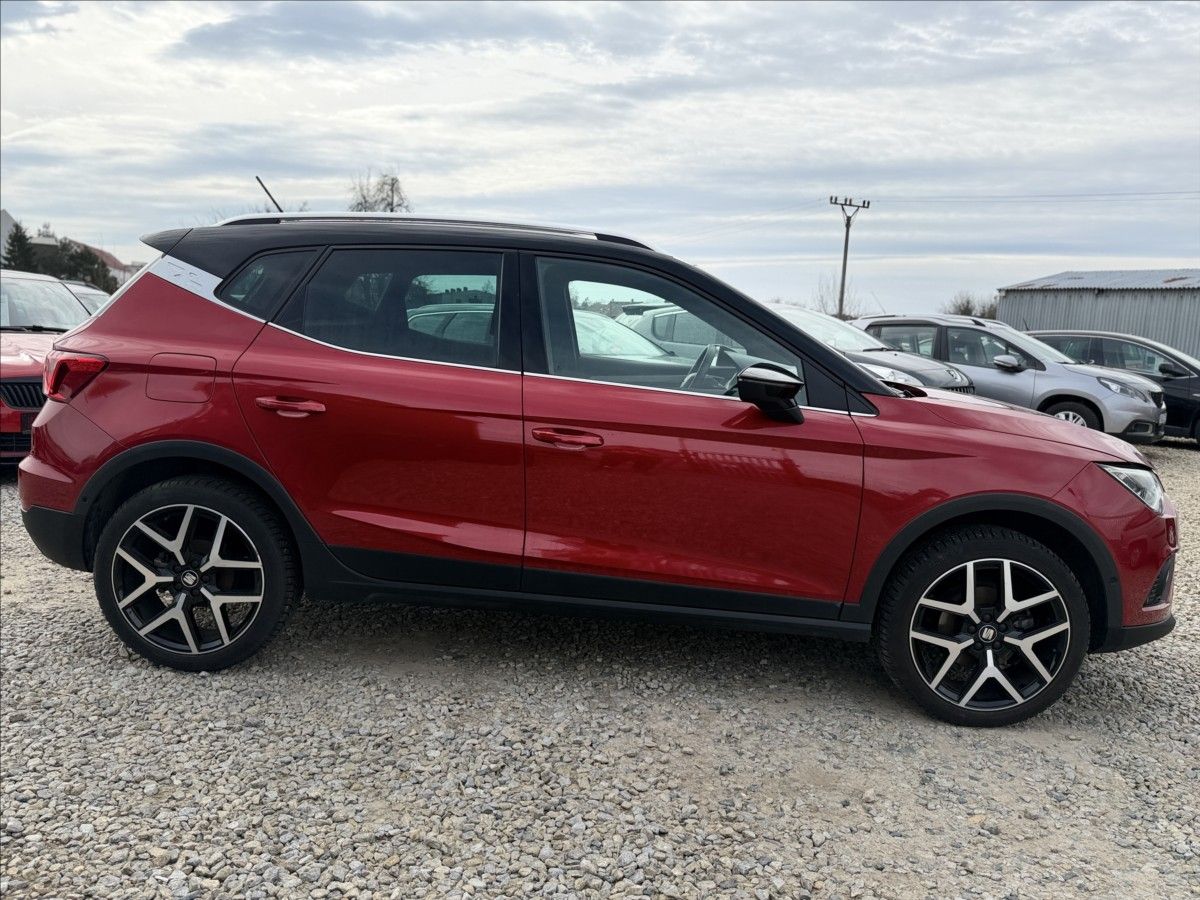 Seat Arona, 1,5 FR TSI 110kW NAVI VIRTUAL - fotka 4