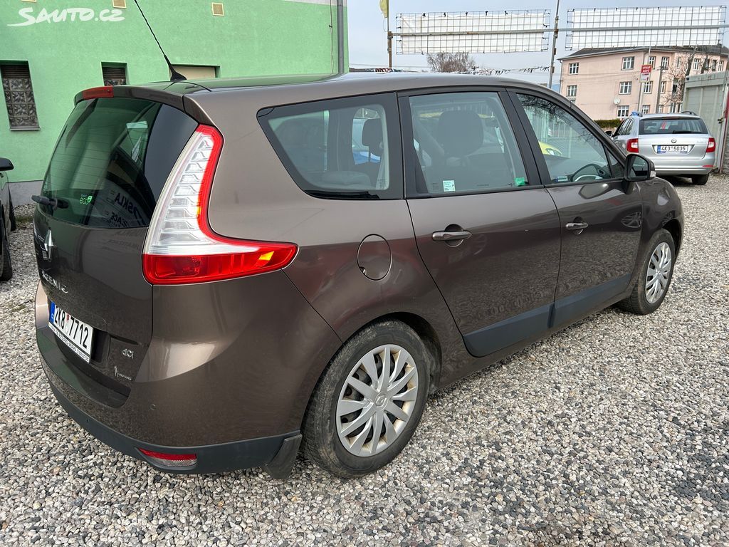 Renault Grand Scénic, 1.5 DCi 78 KW - fotka 5