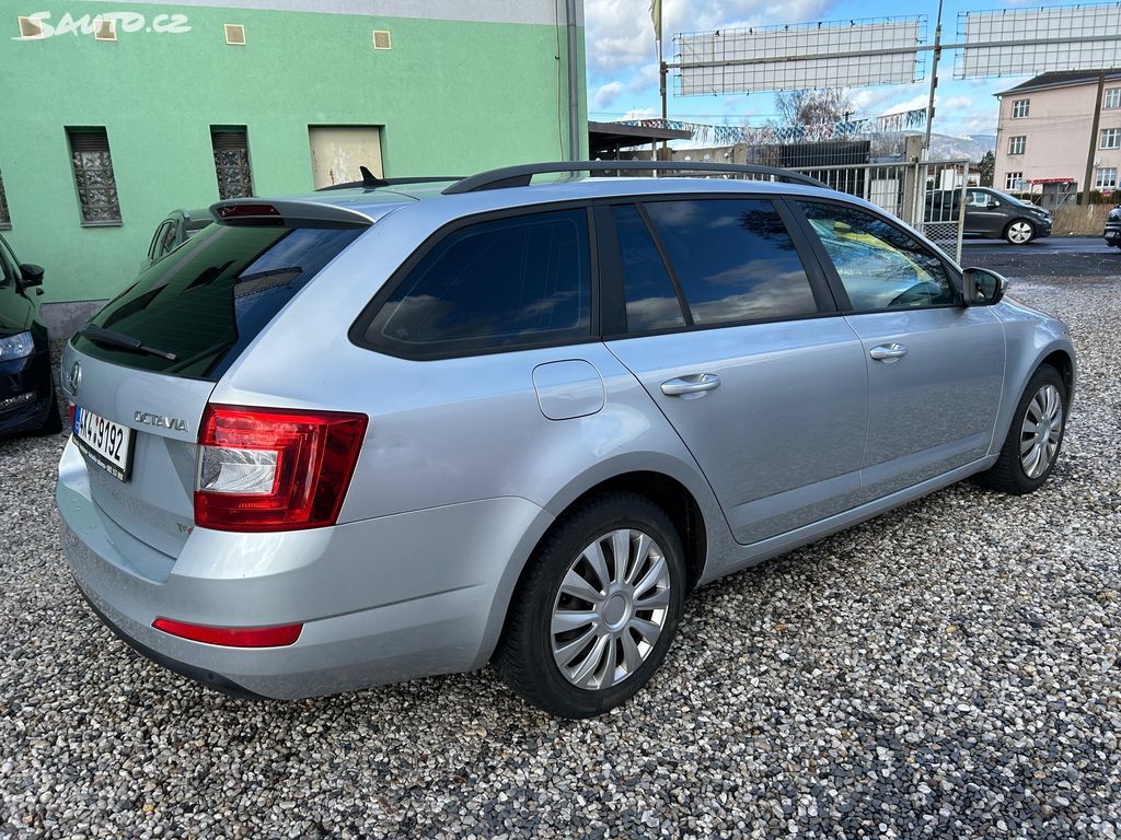 Škoda Octavia, 2.0 TDi 110 KW - fotka 5