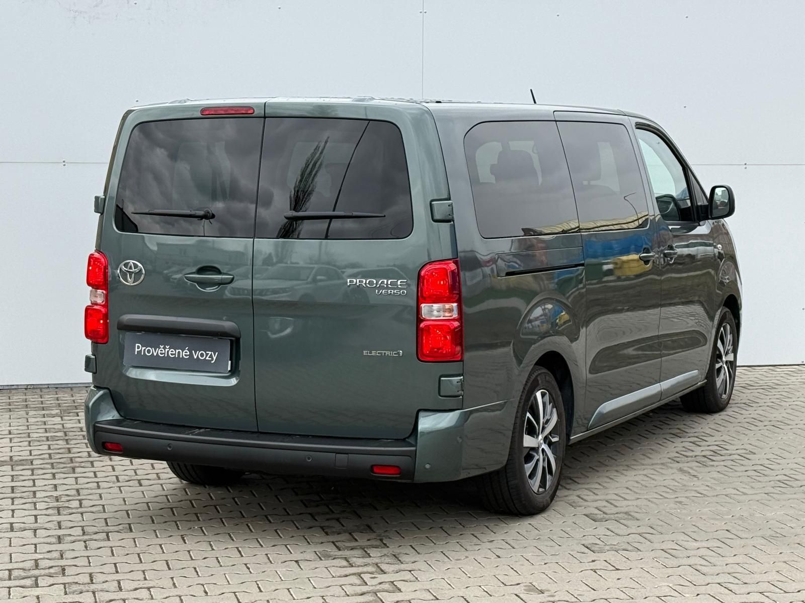 Toyota Proace Verso, BEV 75kWh Business Comfort L2 - fotka 2