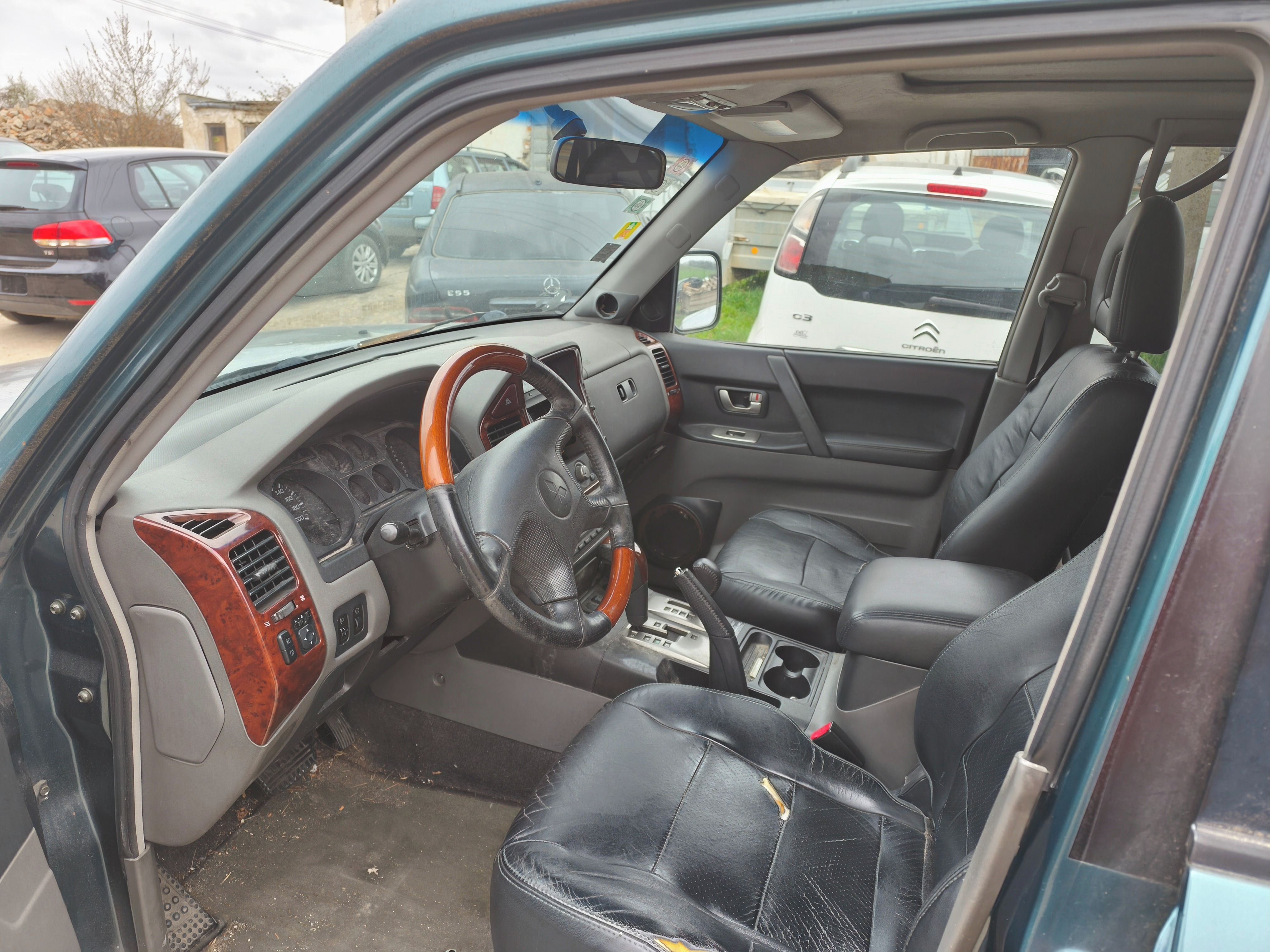 Mitsubishi Pajero, 3.2 DiD AUTOMAT, BEZ KOROZE - fotka 5