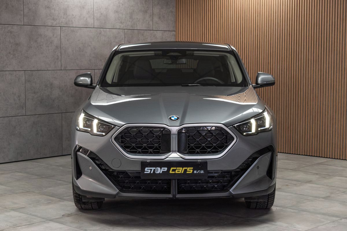 BMW X2, xDrive20d ZÁRUKA*TAŽNÉ*ČR 1.M* - fotka 2