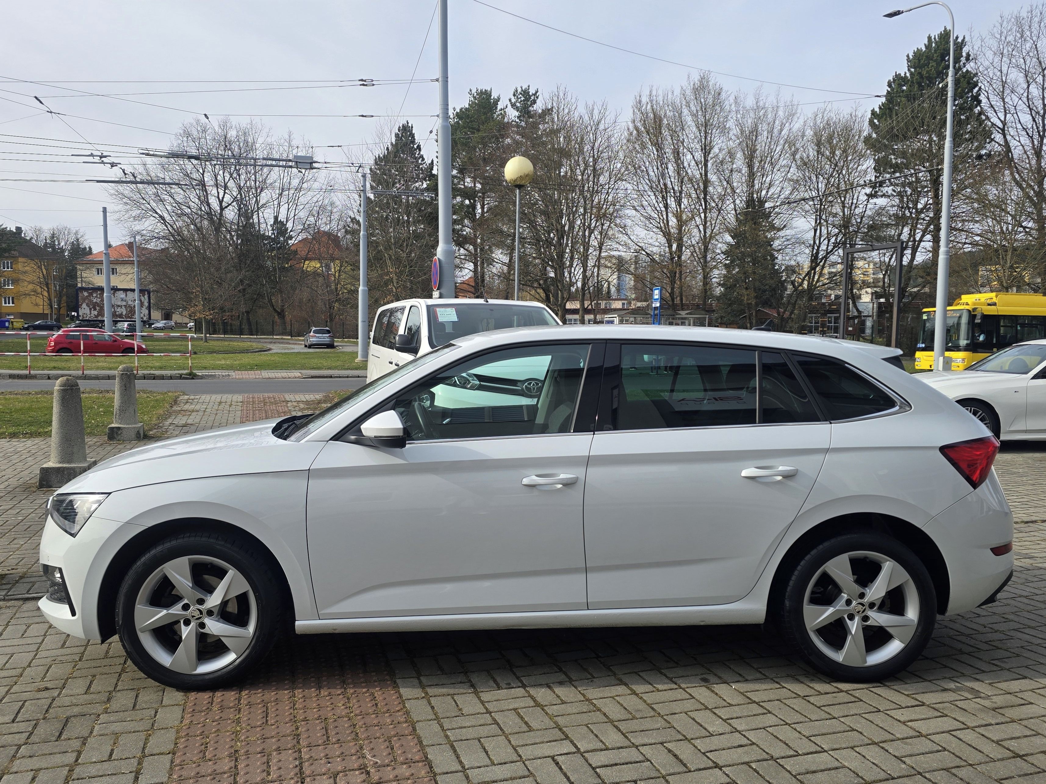 Škoda Scala, 1.0 TSI 81 kW Style Plus ČR - fotka 5
