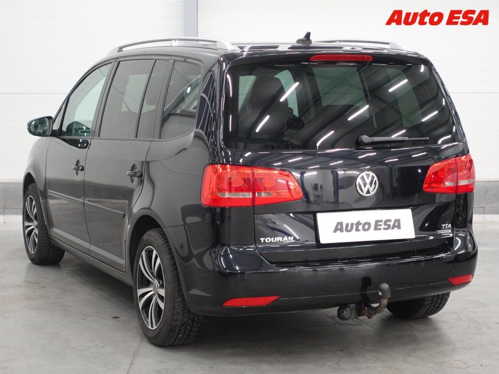 Volkswagen Touran, 1.6TDI,Klima - fotka 6