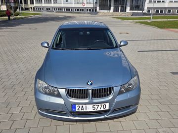 BMW 325i, manuál, N52