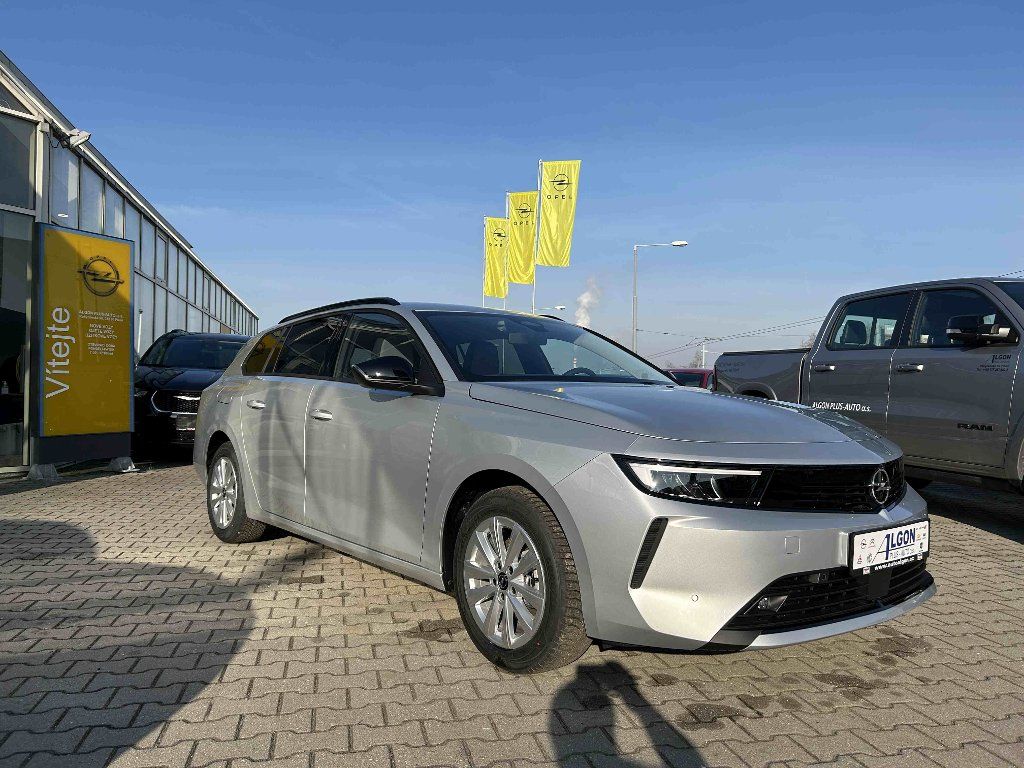 Opel Astra, ST Edition 1,2 Turbo 96kW MT6 - fotka 6