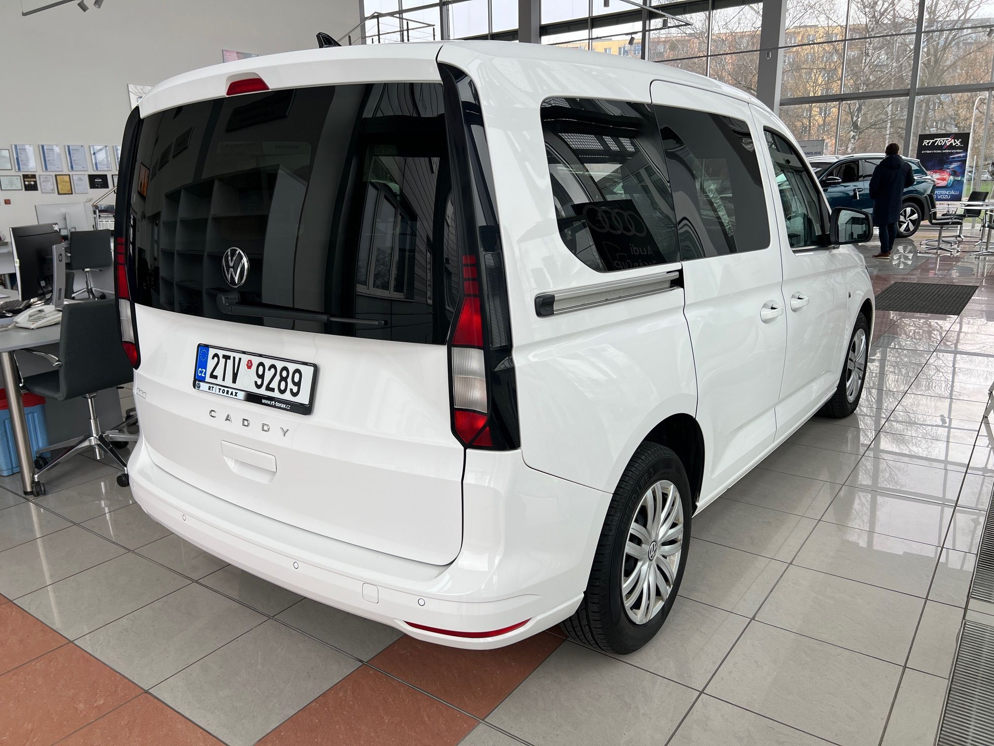 Volkswagen Caddy, Comfortline  2,0TDI 75kW 6G - fotka 3