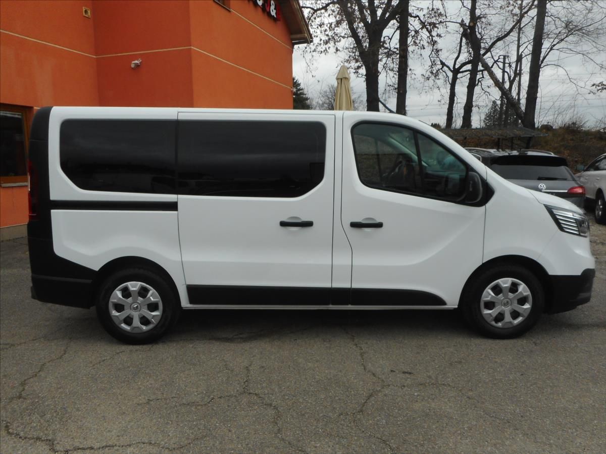 Renault Trafic, 2,0 DCi 9 MÍST - fotka 4