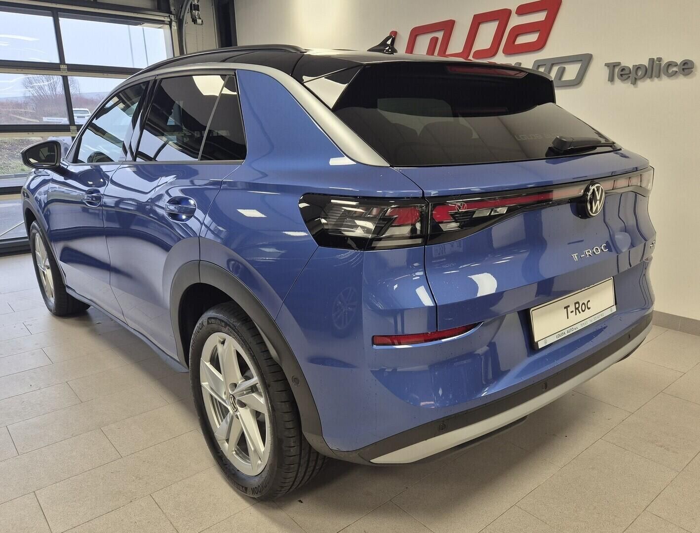 Volkswagen T-Roc, Life 1,5 eTSI 110 kW - fotka 4
