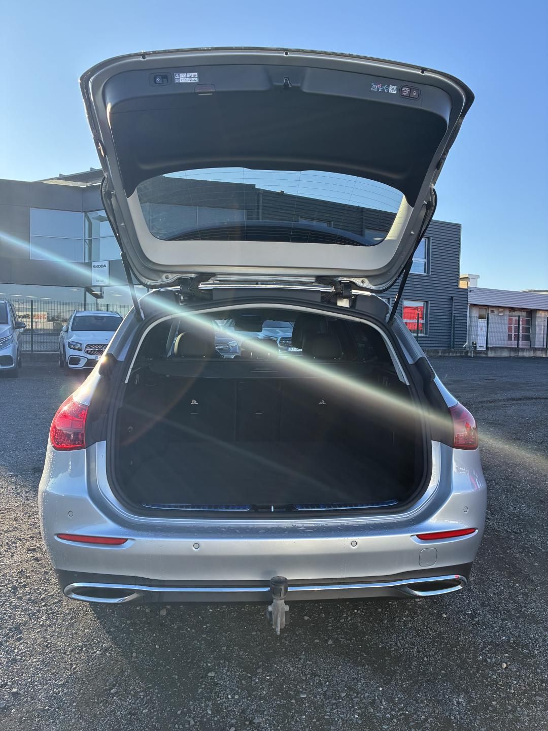 Mercedes-Benz Třídy C, C 220d 4MATIC - fotka 5