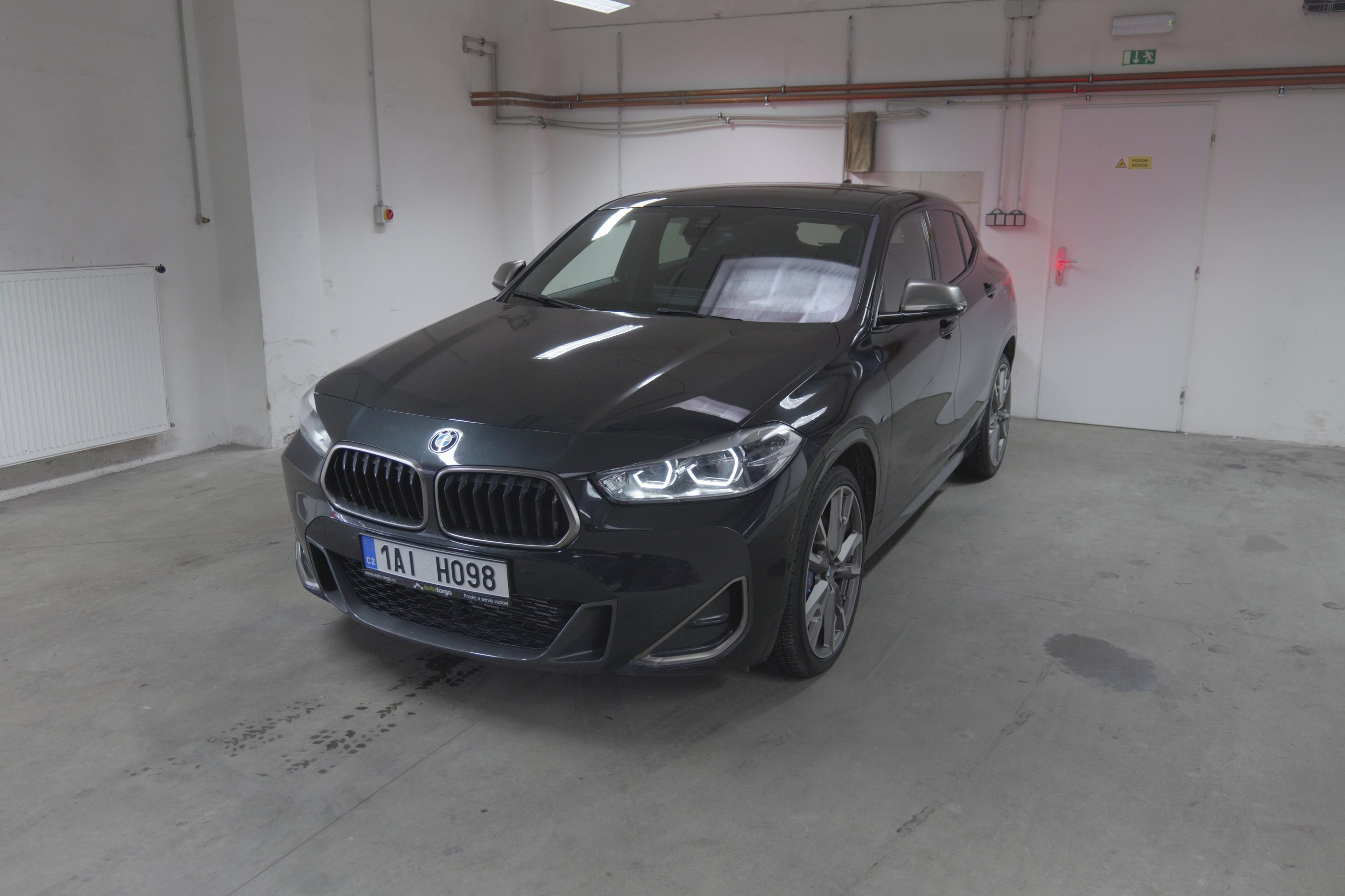 BMW X2, M35 i xDrive*HUD*ACC*
