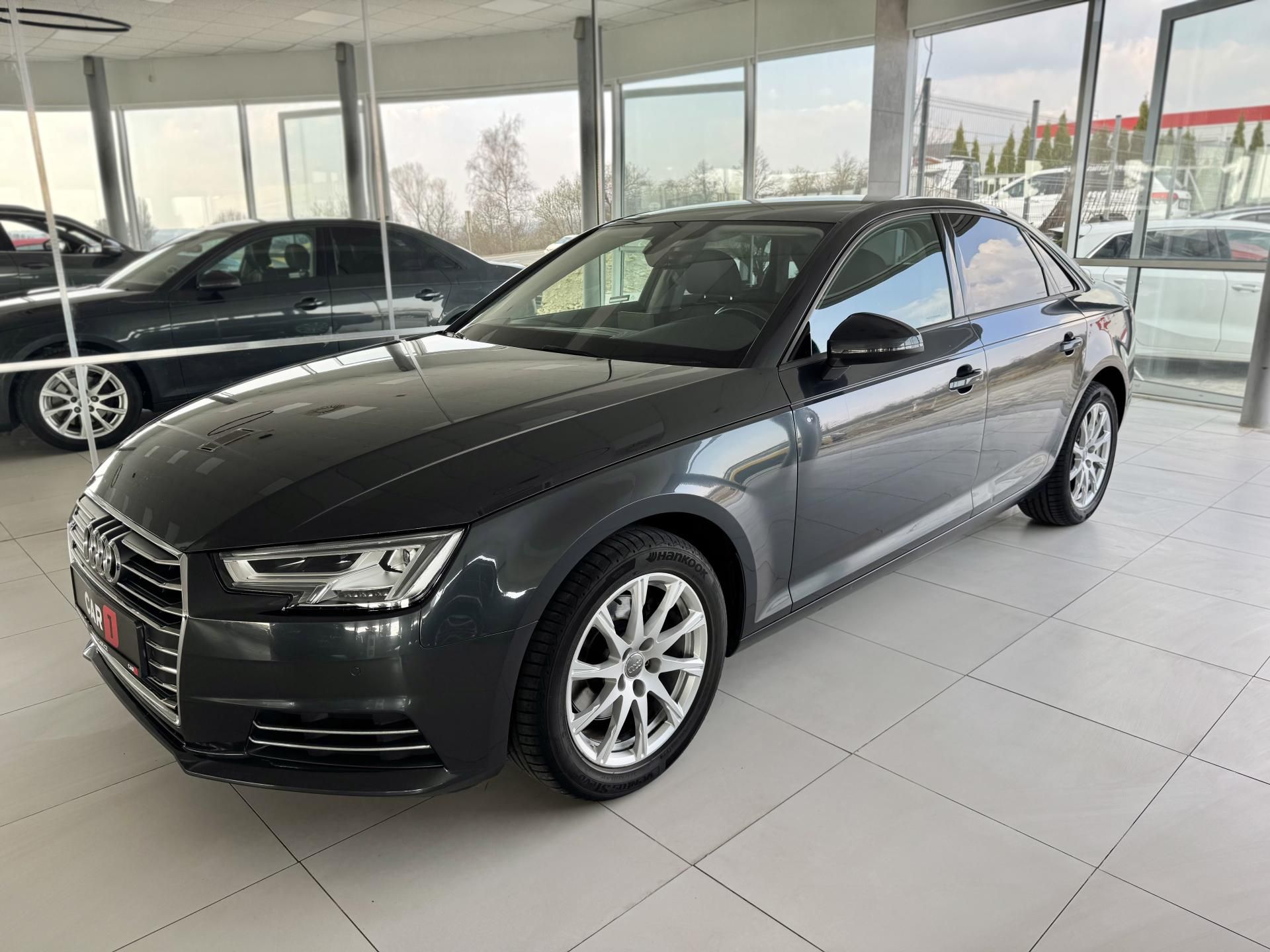 Audi A4, 2,0TDI*MatrixLED*Navigace*PDC - fotka 2