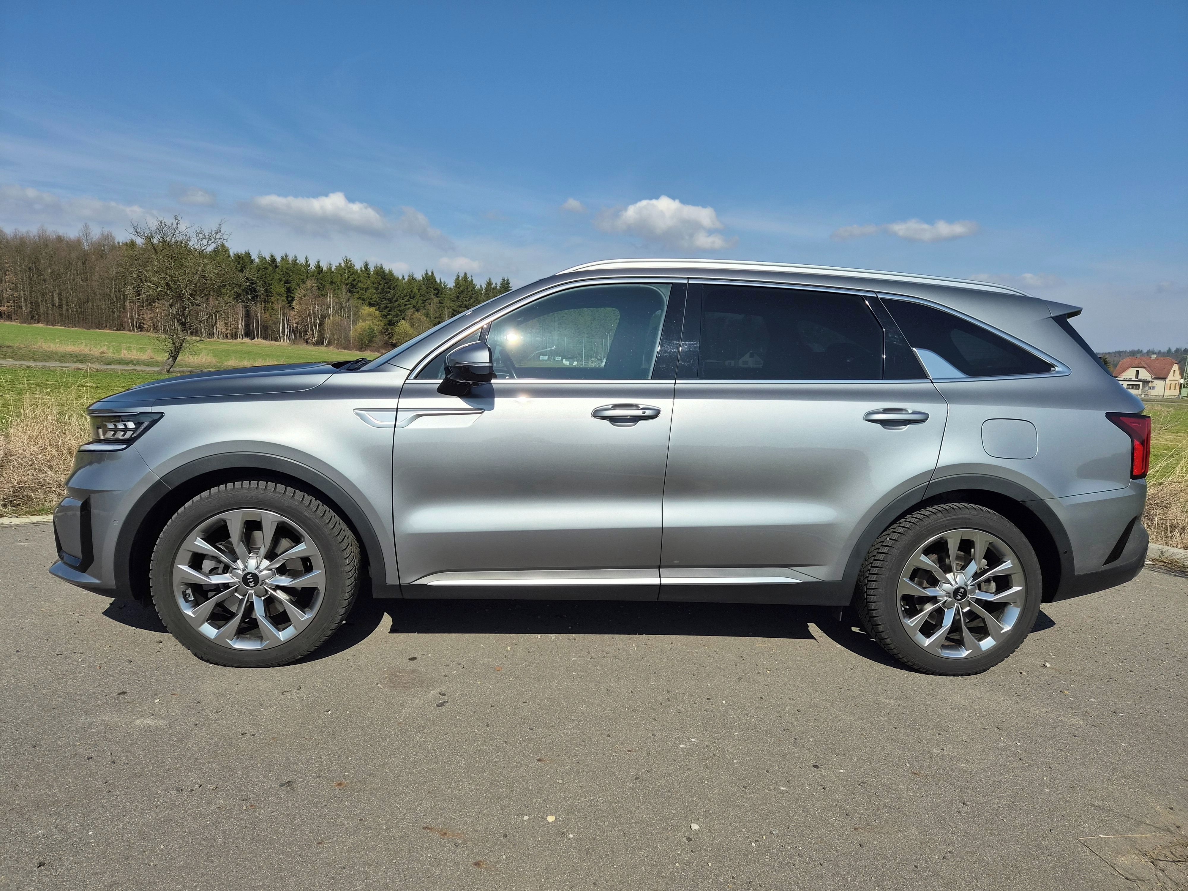 Kia Sorento, Platinum 2.2CRDI 148kw 4x4 DPH - fotka 3