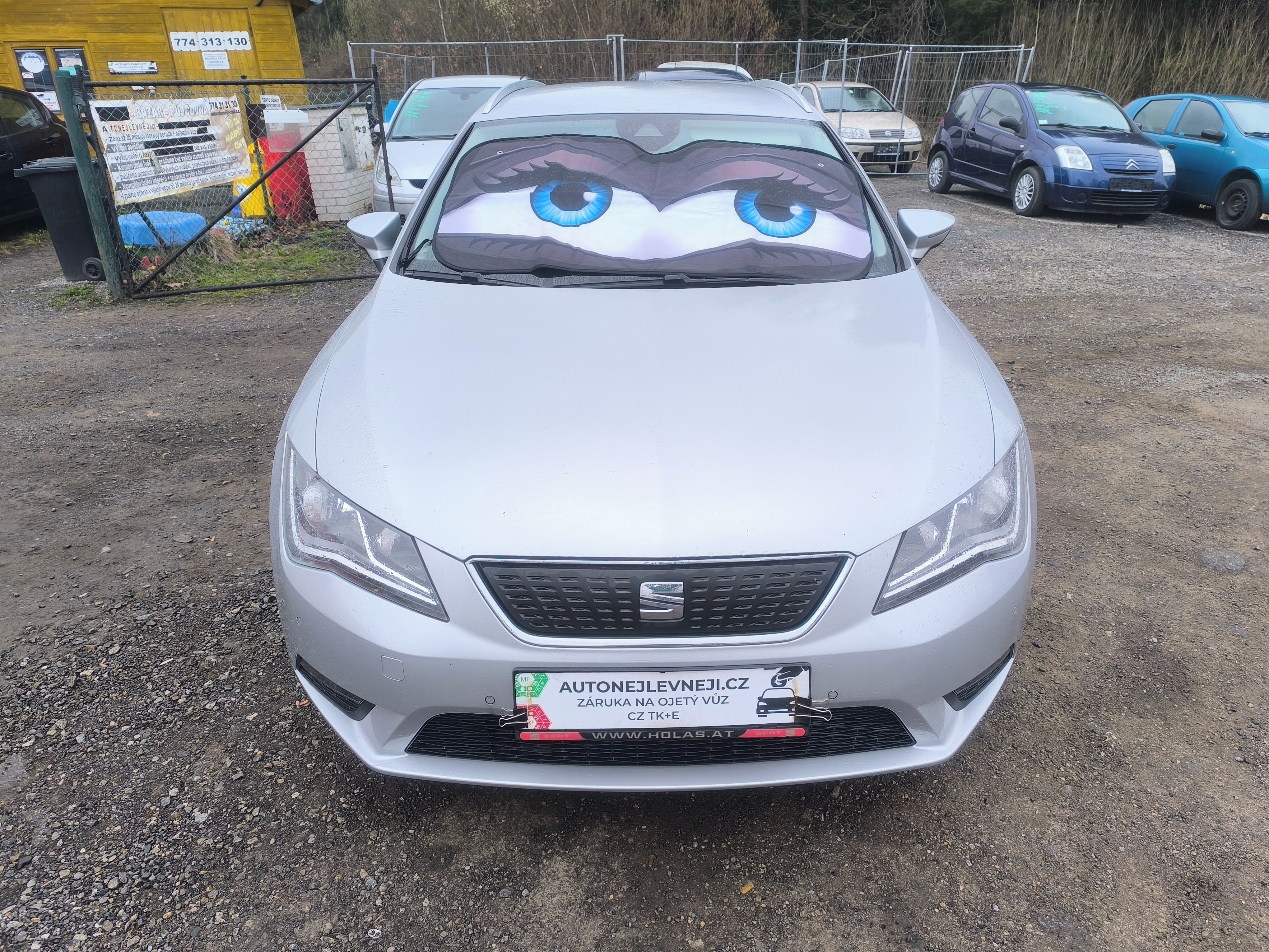 Seat Leon, TDI 81KW,110T.KM,KRÁSNÉ,VÝBAVA - fotka 2