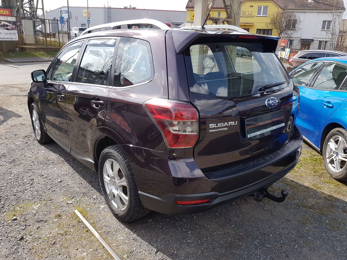 Subaru Forester, 2.0i 110KW 4X4 AUTOMAT  F1 - fotka 4
