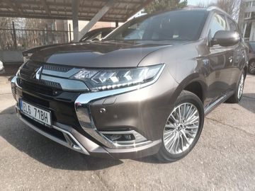 2.4i PHEV 4X4 Plná výbava