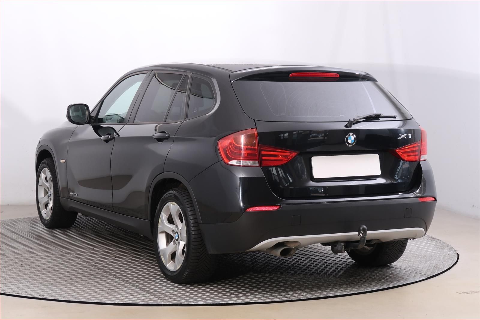 BMW X1, xDrive20d, 4X4 - fotka 4