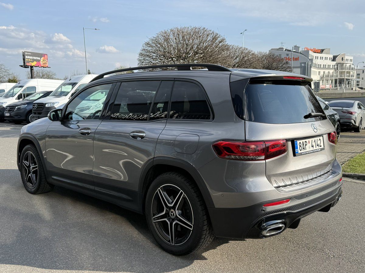 Mercedes-Benz GLB, 220 d 4MATIC - fotka 6