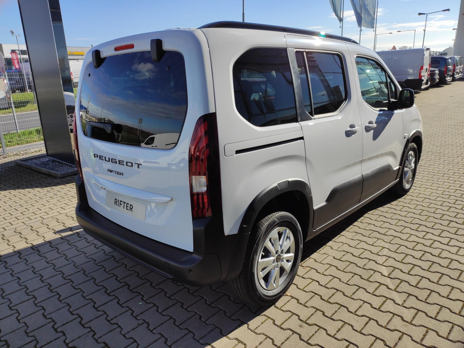 Peugeot Rifter, ALLURE 1.5 HDI AUT 136k - fotka 4