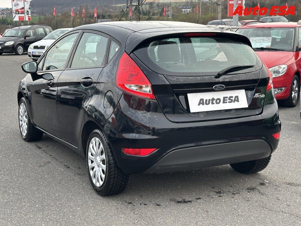 Ford Fiesta, 1.25,AC - fotka 4