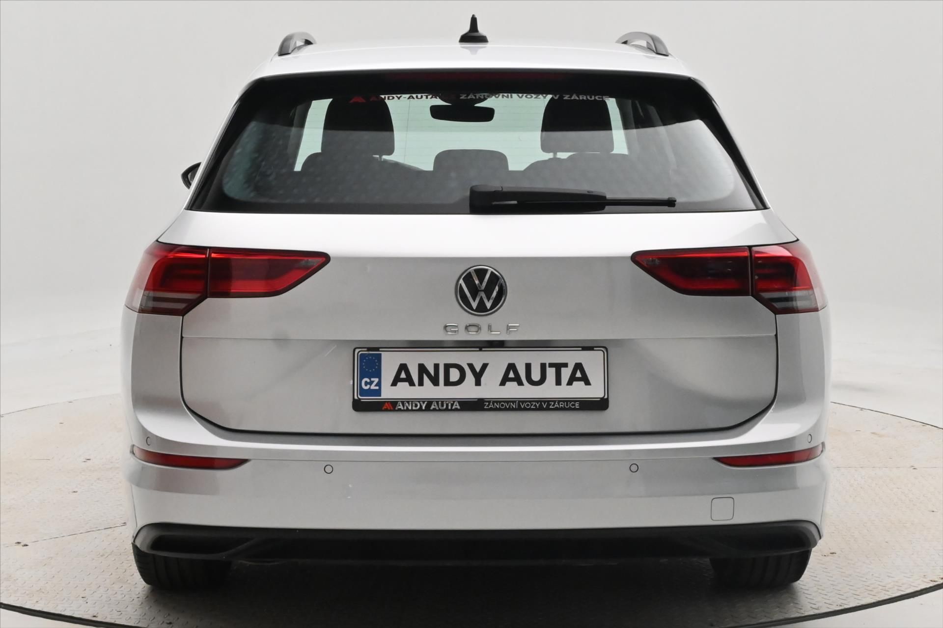 Volkswagen Golf, 2,0 TDI 85 kW DSG Life Záruka - fotka 6
