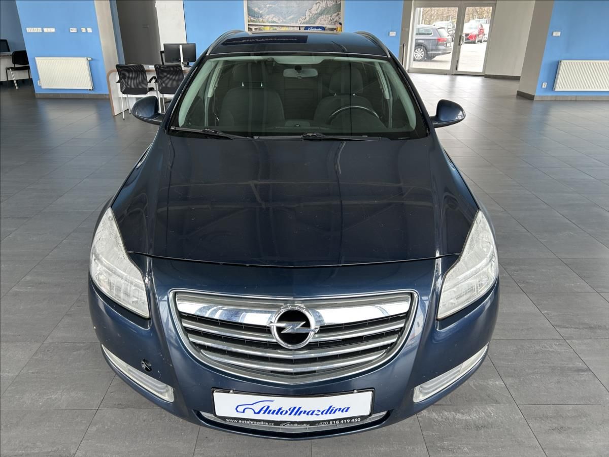 Opel Insignia, 2,0   CDTi,SERVISNÍ KNÍŽKA - fotka 2